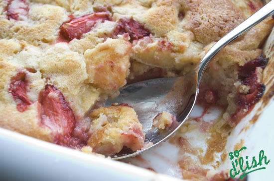 Peach and berry cobbler :: So D'lish. New Zealand's food blog website. www.dlish.co.nz