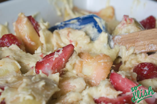 Peach and berry cobbler :: So D'lish. New Zealand's food blog website. www.dlish.co.nz